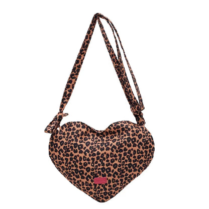 New 2025 Heart Shaped Shoulder Bag Fashion Leopard Chain Crossbody Bag Plush Handbag Cute Zipper Purse for Woman'S Tote Bag Gift