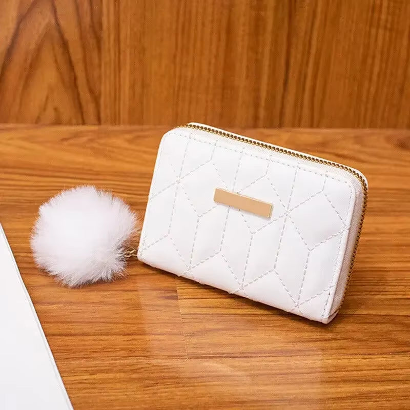 Simple Fashion Short Wallets for Women Coin Purse with Plush Pendant Card ID Holders Money Bag Bolso De Mujer Bolsa Feminina